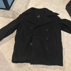 Kids size 10 Peacoat. Worn twice. Perfect condition